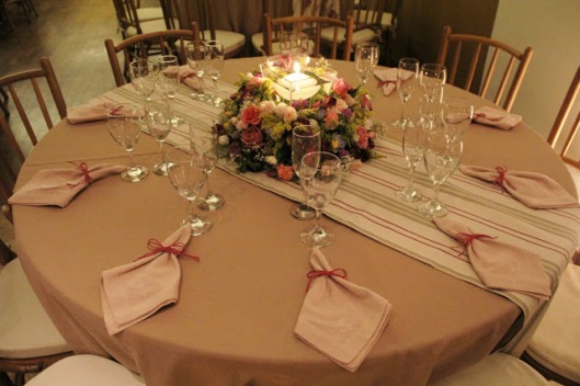 Decoração casamento bucólico - centro de mesa redondo